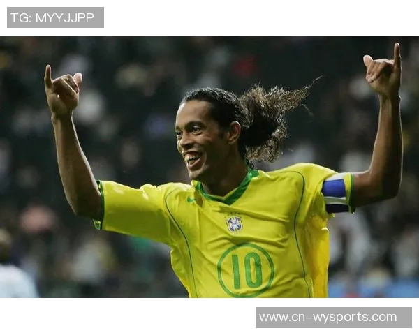 足球历史上最具影响力的十大前锋盘点与分析